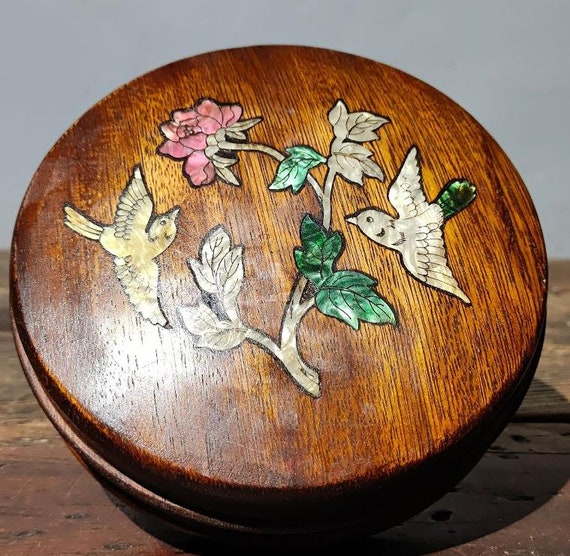 Chinese handcrafted natural rosewood flower and b… - image 1