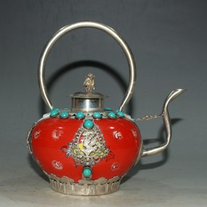 Handmade porcelain inlaid gemstone wine pot ornaments , Tibetan silver teapot ornaments，rare and unique ornaments, ceramic decoration