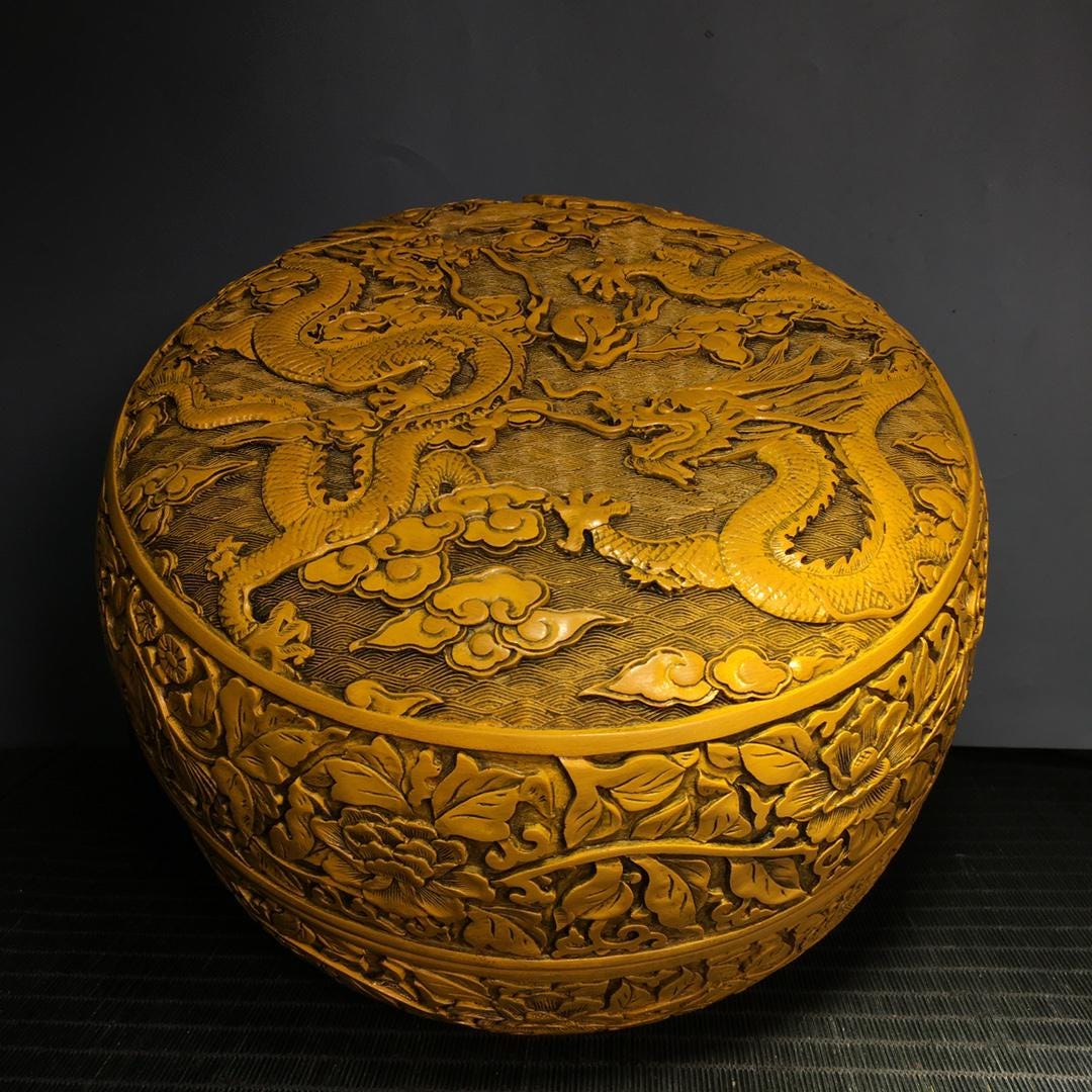 手彫りの漆器龍模様の密封箱/収納箱、絶妙な職人技、家具の装飾、収集