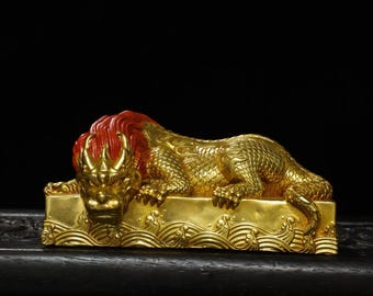 Colección china de estatuas de bestias absorbentes de agua talladas a mano en cobre dorado, decoraciones de muebles raras