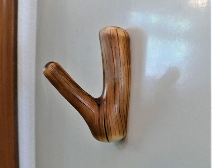 Juniper Tree Branch Hook for Natural Face Mask Holder, Key