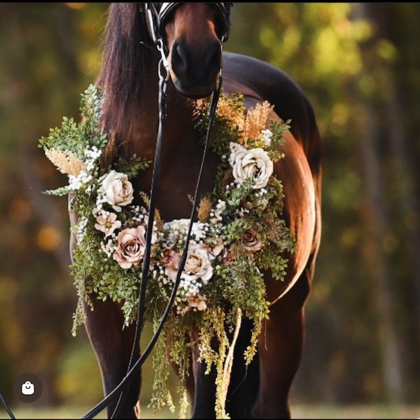 Horse Flower Crown - Horse Photography Prop - Rustic Wedding Decor - Horse Maternity Shoot - Equine Photography Garland - Bridal Photography
