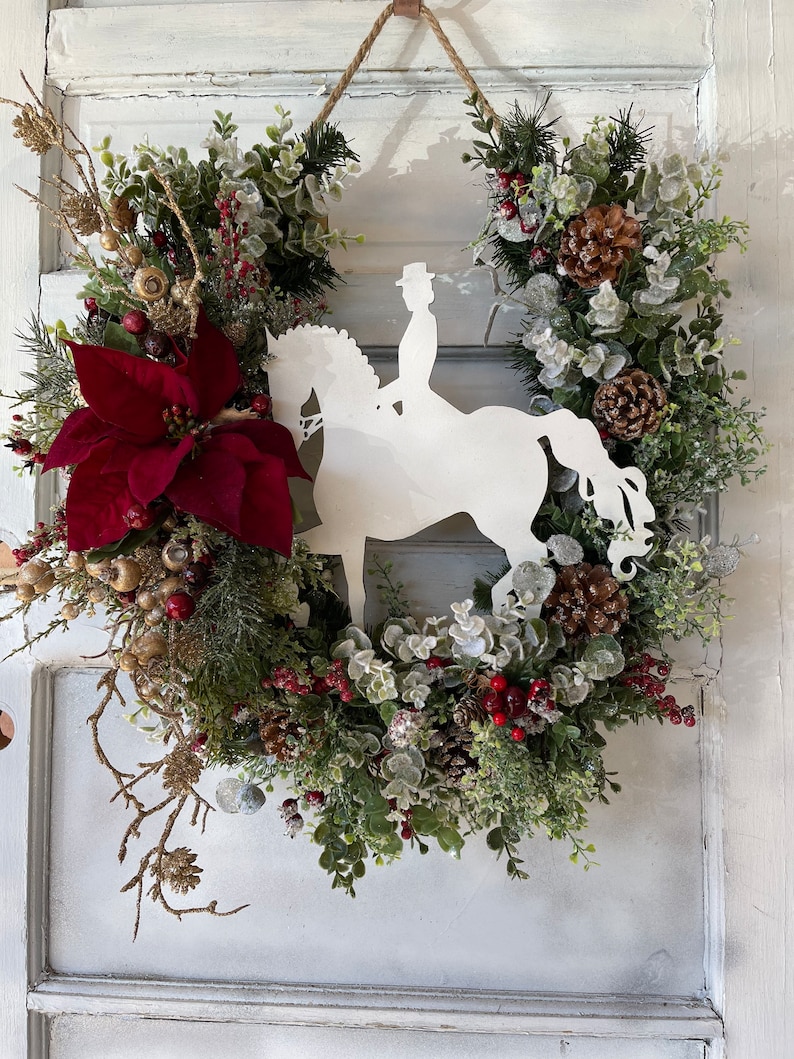 Christmas Horseshoe Flower Wreath Wreath Equestrian Home Etsy