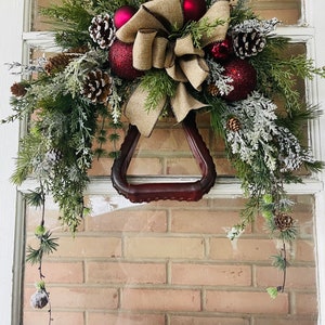Rustic Country Christmas Wreath - Farmhouse Horseshoe Wreath Swag - Cowboy Christmas Wreath - Country Christmas Collection