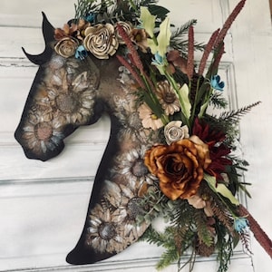 Terracotta Flower Hand Painted Southwestern Wood Horse Head Wreath - Mustang Horse Wall Decor - Farmhouse Front Door - Horse Lovers Gift