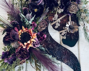 Purple & Black Autumn Horse Head Wreath with Wood and Silk Flowers - purple SunFlower Equestrian Door Hanger - Creepy Beauty