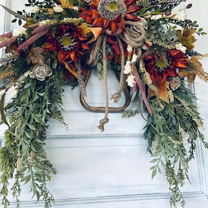 Autumn Sunflower Swag Wreath with Horseshoe - Rustic Sunflower Fall Wreath - Equestrian Decor - Farmhouse Swag with English Western Stirrup