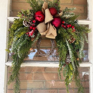 Rustic Country Christmas Wreath - Farmhouse Horseshoe Wreath Swag - Cowboy Christmas Wreath - Country Christmas Collection