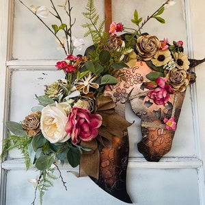 Spring/Summer/Everyday Wood Flower Horse Head Wall Art or Door Hanger - Welcome Home Entry Way Equine Wreath - Mothers Day