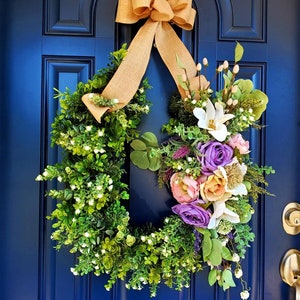Horseshoe Wreath - Mothers Day Gift - Spring Horseshoe Wreath - Horse Lovers Gift - Equestrian Decor - Equestrian Spring Decor
