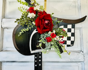 Run for the Rose's Horse Head Wreath - Kentucky Derby Equestrian Door Hanger - Off to the Races Party Decor - Horse Racing Stable Decor