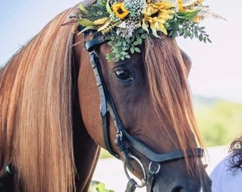 Horse Flower Crown - Horse Photography Prop - Rustic Wedding Decor - Horse Maternity Shoot - Equine Photography Garland - Bridal Photography