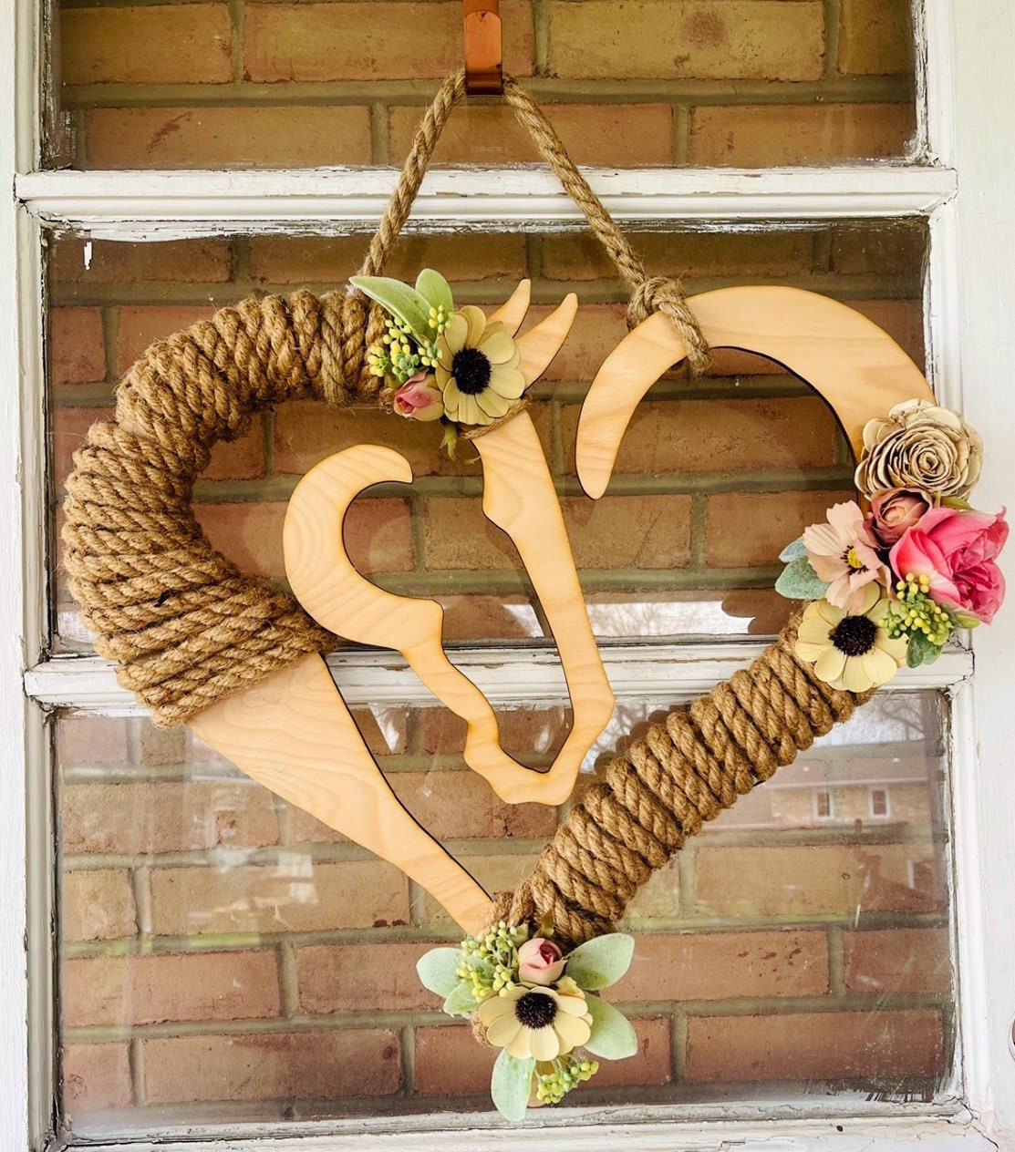 Rustic Romantic Heart Shaped Wood Flower Horse Head Wall Art Door