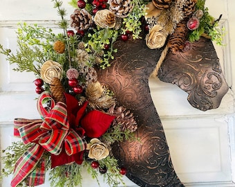 Leather Look Berry And Pine Horse Wreath with poinsettia and tartan Bow - Horse Head Wall Decor - Wood Horse Christmas Wreath
