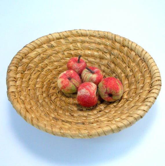 Set Of 5 Felted Red Apples Home Decor Kitchen Decor Play Food Decor Mini Apple Charm Waldorf Toy Felted Apples Miniature Apple S Size