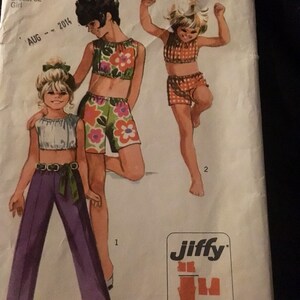 Girls 1970 summer pant, shorts and top sewing pattern Simplicity 8862