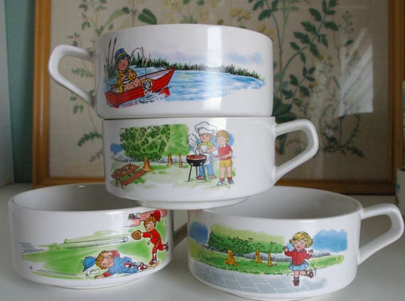 Vintage Campbells Kids Soup Bowls With Handle 