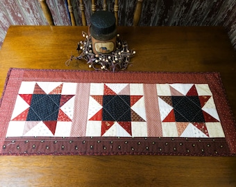 Quilted Red Star Table Runner: Farmhouse Country Table Topper (12.5x32.5 inches)