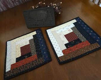 Log Cabin Potholders, Country Hot Pads, Scrappy Trivets, Handmade Farmhouse Everyday Hot Pad  Set of 2, Primitive Table Protectors