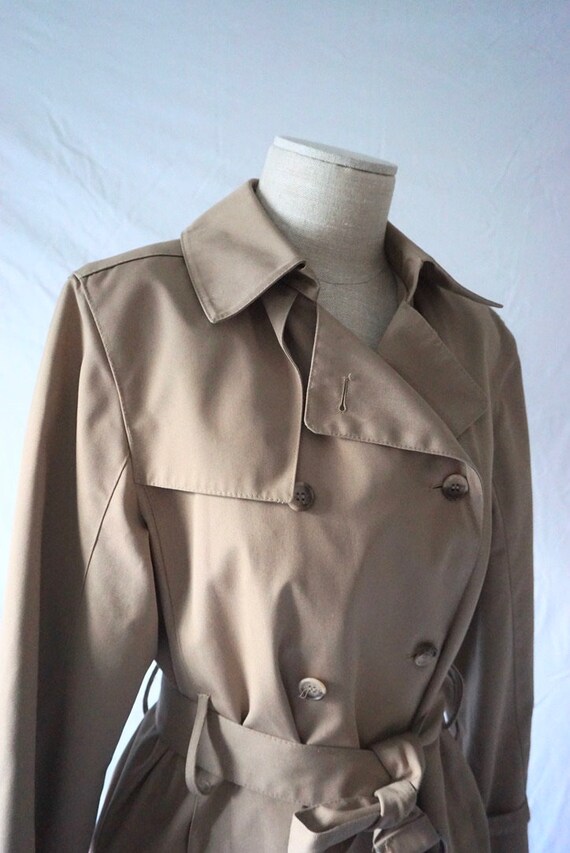 London Fog vintage trench | Size 10
