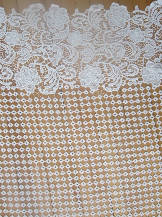 Tissu dentelle blanche par la Cour coton Suisse Suisse coton blanc cordon dentelle fleur bordure dentelle tissu mariée mariage robe dentelle tissu robe d’été 53f10c Tissu dentelle blanche par la Cour coton Suisse Suisse coton blanc cordon dentelle fleur bordure dentelle tissu mariée mariage robe dentelle tissu robe d’été 53f10c
