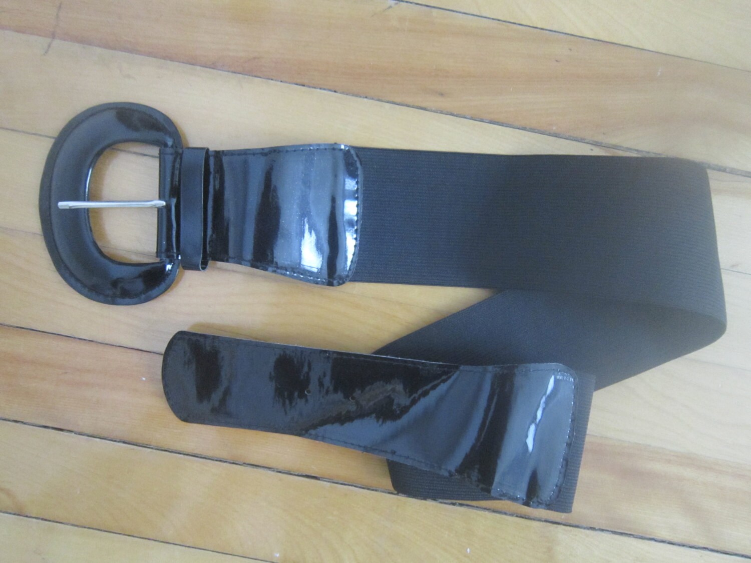 【希少】80's vintage reversible leather belt Vintage 1970s/1980s GUCCI Black Patent Leather Belt With