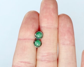 Small aventurine stud earrings, small niobium stud earrings, aventurine earrings, everyday stud earrings, hypoallergenic stud earrings