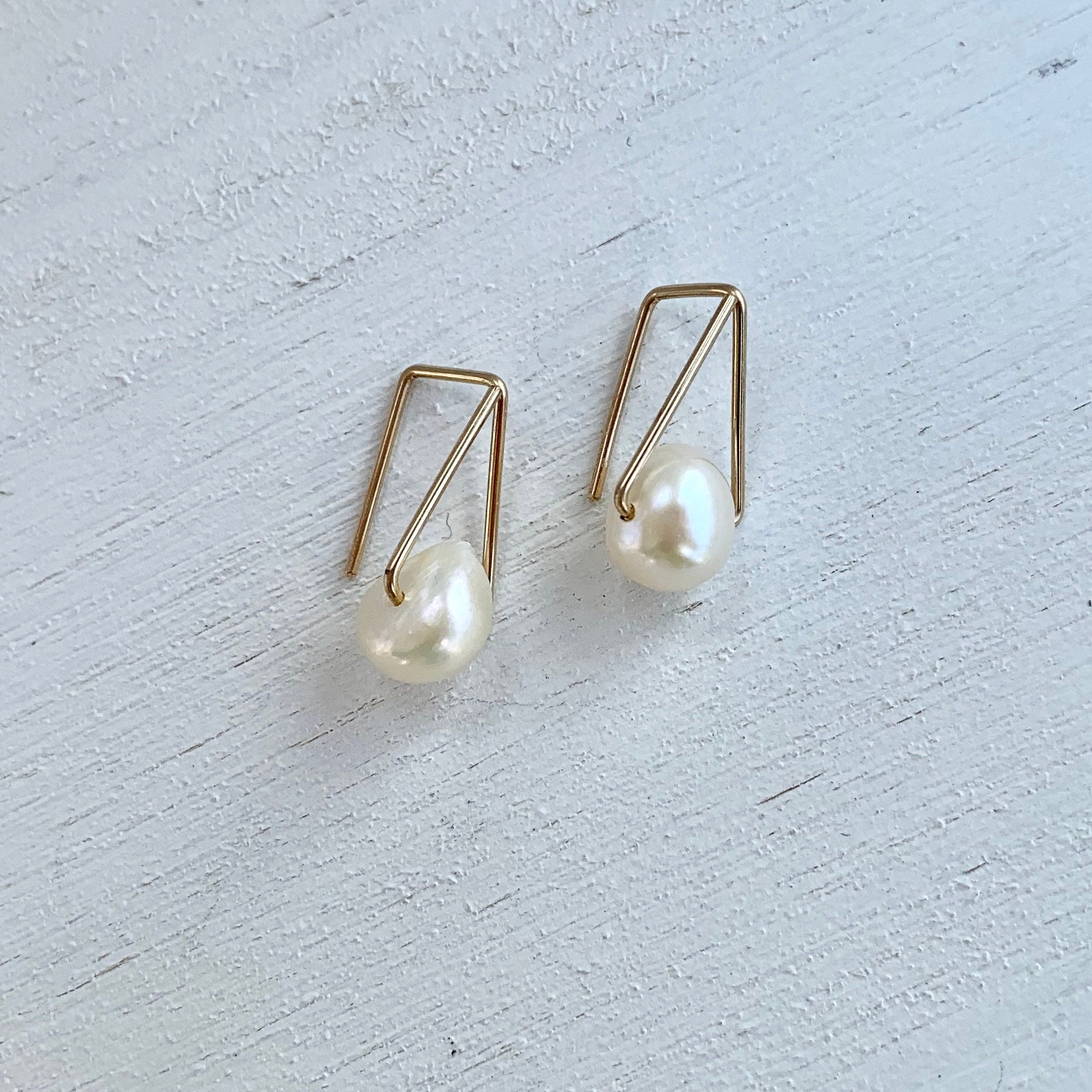 Geometric Pearl Drop Earrings Triangle Earrings Modern Pearl | Etsy