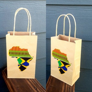 Gift bags for wedding guests/Kente Party gift bags/ Personalized gift bags/ African gift bags/Gift bags for baby shower/Wedding/Party bags