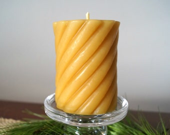 Pure Beeswax Swirled Pillar Candle: Natural Honey Scent