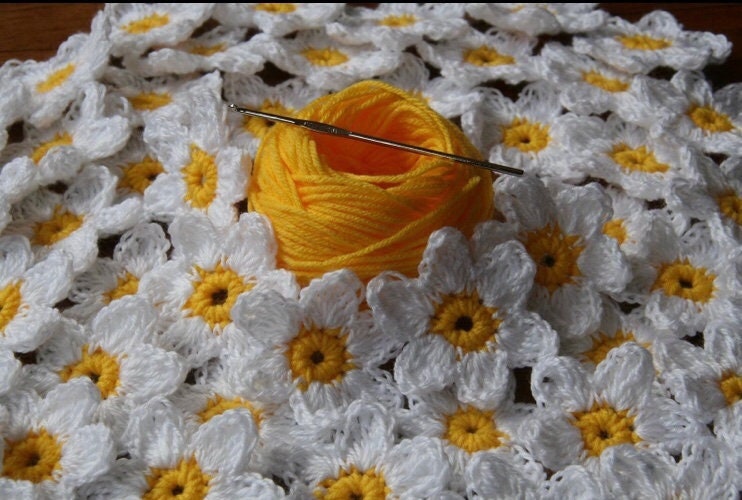 40 Long Cardigan Crochet Patterns for Stylish Layers in Every Season 2 Daisy Flower Classic Long Cardigan
