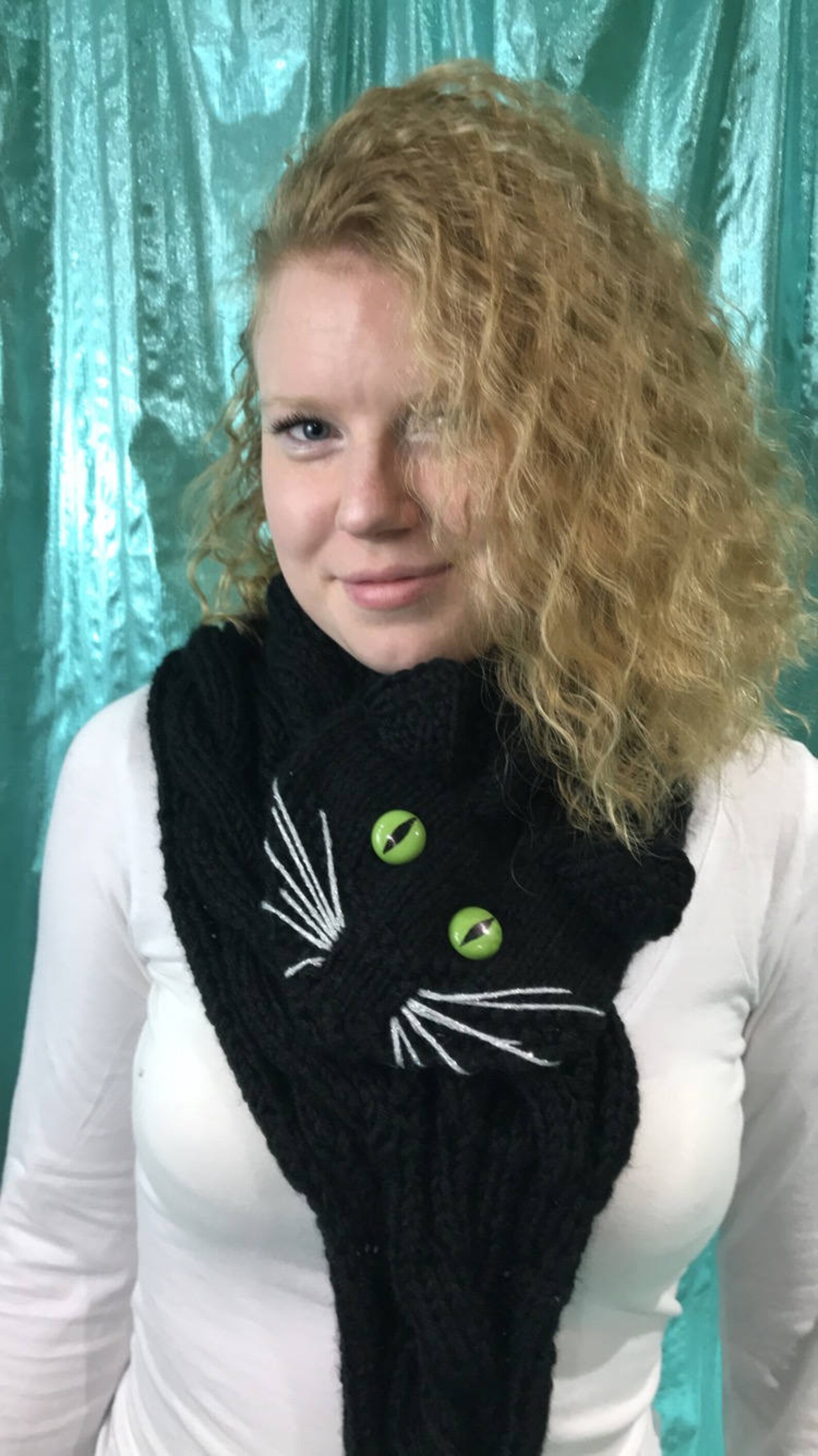 Black Cat Scarf KNITTING PATTERN Instant Downloadi Easy & Beginner