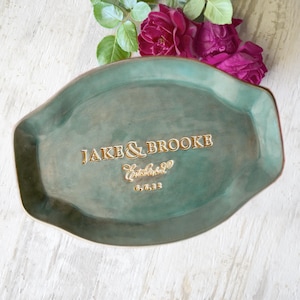 Personalized Pottery Platter Custom Name Wedding Plate Home Wedding Gift, Kitchen Serving Tray, Anniversary Platter, Ceramic Platter