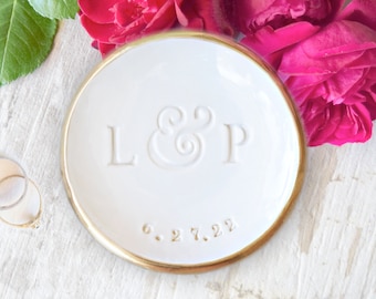 Classic Wedding Bowl Name Initials Personalize Ring Dish Couples Gift, Custom Engagement Gifts, Pottery Anniversary Wife Tray, Jewelry Plate