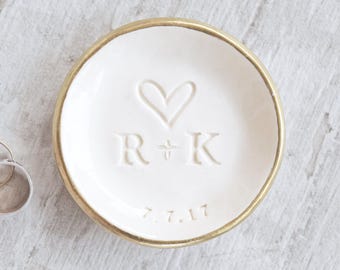 Custom Pottery Wedding Bowl, Personalized 9th Anniversary Gifts, Married Couple Ring Dish Monogram Plate