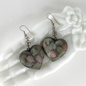 Vintage 1990s Puffy Heart Dangle Earrings Pierced, 90s Puffy Heart Earrings, 90s Painted Heart Dangle Earrings, Puffy Metal Heart Earrings