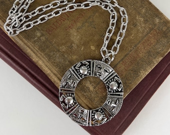 Vintage 1960s Sarah Coventry Zodiac Cancer Pendant Necklace 27 inches, Sarah Coventry Cancer Necklace, Vintage 60s Zodiac Pendant Necklace