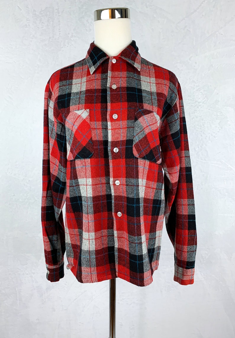Vintage Plaid Hunting Shirt Women/'s Medium Red Black Plaid Button up Shirt Hunting Club Wool Plaid Button Up Vintage Wool Flannel Shirt