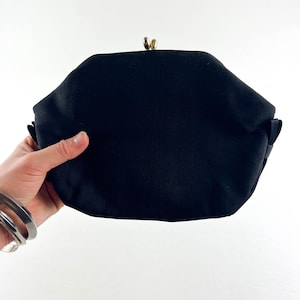 Vintage 1960s Black Evening Clutch Bag, 60s Black and Gold Clutch, 60s Hinged Purse, Kiss Lock Clutch, Vintage Black Purse, Black Formal Bag