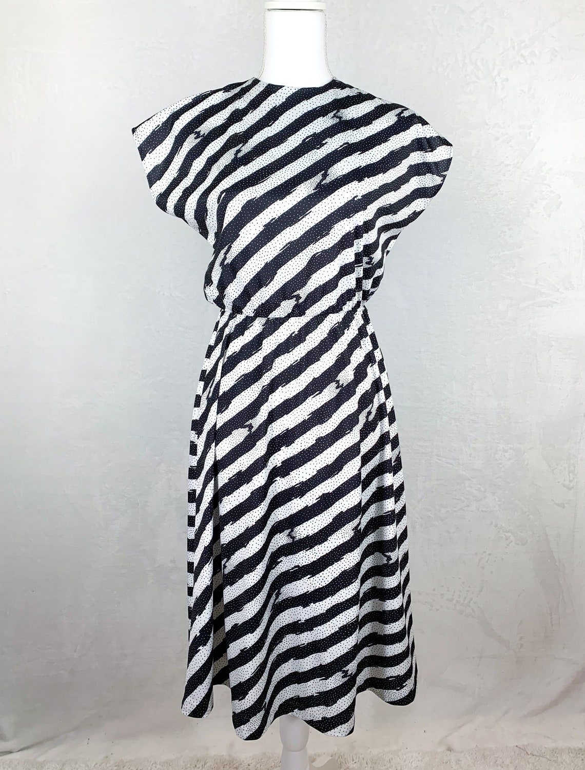 80s Anthony Richards Black and White Striped Dress Size 10 - Etsy
