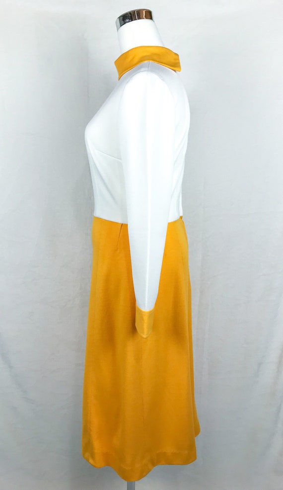 1960s Yellow and White Mod Dress, Vintage Home Se… - image 3