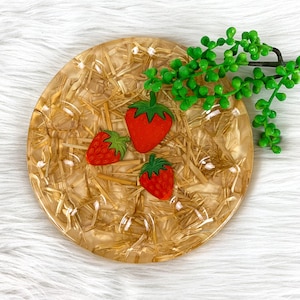 1970s Lucite Strawberry Devilled Egg Platter, Vintage 70s Resin Egg Platter, Vintage Devilled Egg Holder, Pickled Egg Platter
