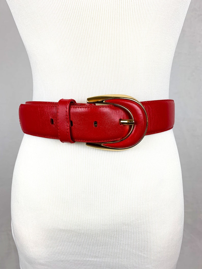Liz Claiborne Leather Belt Size Medium 80s Liz Claiborne Belt 80s Vintage Leather Belt 80s Red Leather Belt Vintage Red Leather Belt