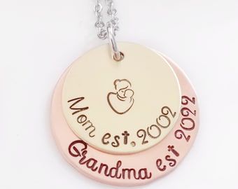 Personalized Mothers Day Gift, Mom Grandma Stacked Pendant Keychain or Necklace, Hand Stamped, Engraved Jewelry, Personalized