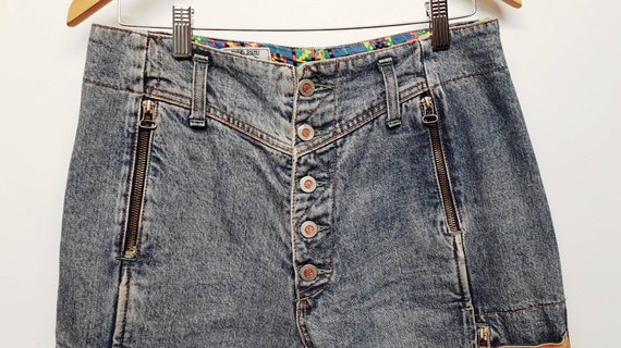 Retro High Waisted Cropped Jeans