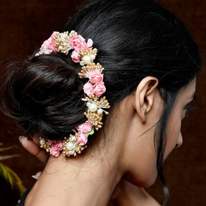 Flower Gajra, Mogra Flower Hair Accessory, Bun Gajra, Indian Wedding, Indian Dance Recitals, South Indian Gajra, Pink Veni image 1