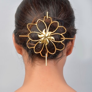 Plated U Bun Hair Pin Hair Accessories Raw Material  Satra Traders  Packaging Size Depend Upon