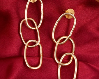 Gold-toned contemporary Drop earrings, gold-plated Secured with a Push Back Closure, Minimalist Drop Earrings.