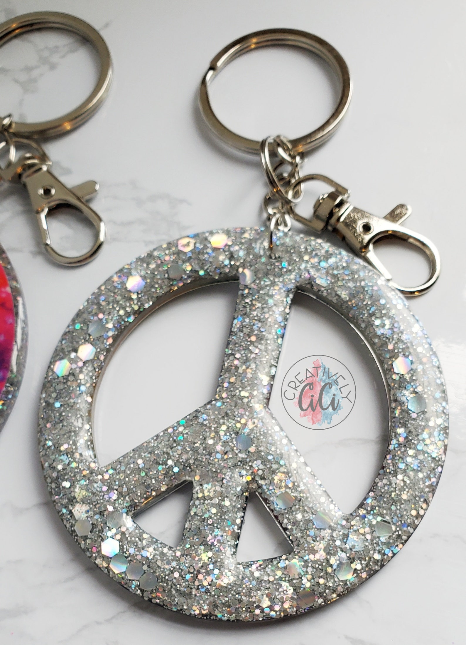 Tie Dye Hippie Peace Sign Keychain, Retro Hobo Rainbow Key Ring ...
