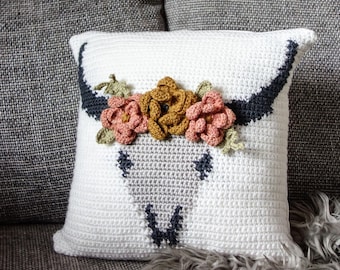 Bull skull pillow Crochet Pattern, Boho flower Decor, Western Decor, Rustic Farmhouse Decor, Instant Download, Easy Crochet Pattern